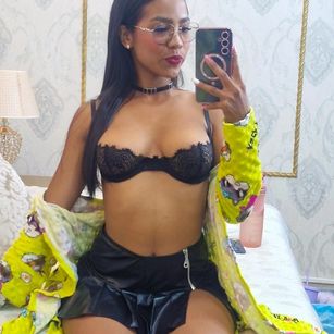 LucyLeah Latina Model - LucyLeah Latina