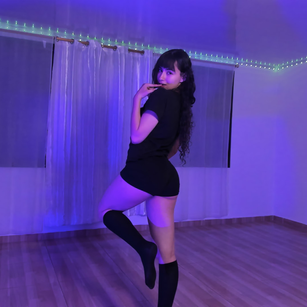 Alynn_Bri bigass Model - Alynn_Bri bigass