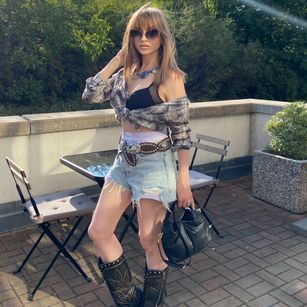 SHEZEL Blonde Model - SHEZEL Blonde