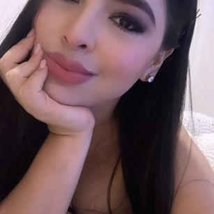 ViviannFerrerr Striptease Model - ViviannFerrerr Striptease