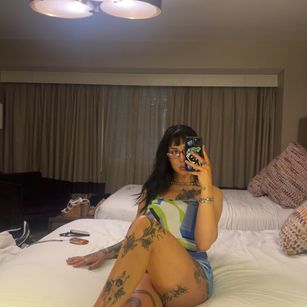 Dylan Dixx tattoos Model - Dylan Dixx tattoos