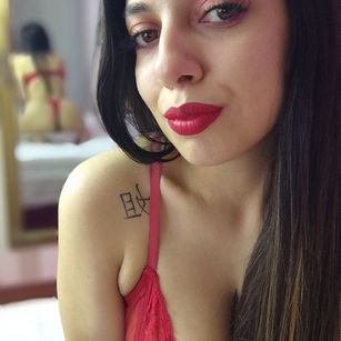 Sonia Juicy Big Ass heels Model - Sonia Juicy Big Ass heels