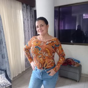 JanethCool latina Model - JanethCool latina
