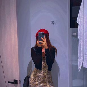 Model - Mia Jacson teen