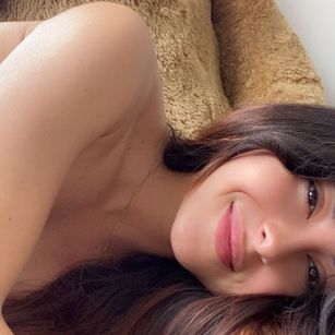 Mia Jacson shaved Model - Mia Jacson shaved