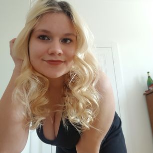 Samantha sexy Model - Samantha sexy