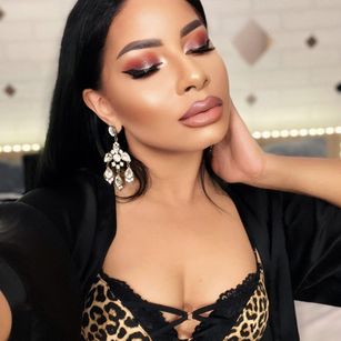 Model - FinDomCardi ass