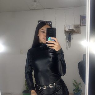 Athziry G oil Model - Athziry G oil