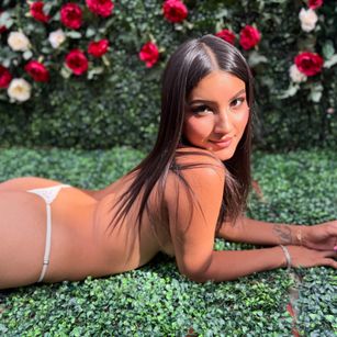 CarlaHadid fetish Model - CarlaHadid fetish