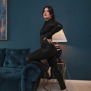 AryaQuinn cuckold Model - AryaQuinn cuckold