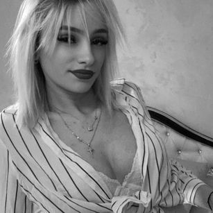 LustyRose dildo Model - LustyRose dildo