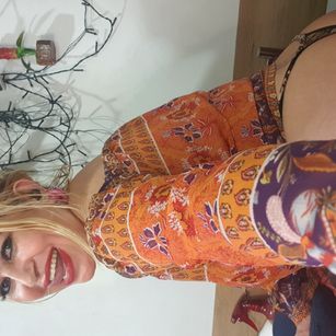 BeijaflorPink Blonde Model - BeijaflorPink Blonde