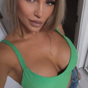 Lorena anal Model - Lorena anal
