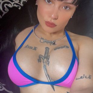 Model - Roxie Zaine roleplay