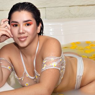 Emma Sulivan natural Model - Emma Sulivan natural