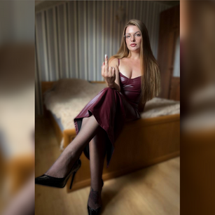 Model - CherryAnn findom