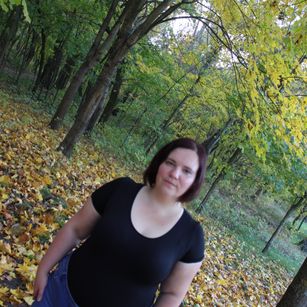 Model - Alexandra_Ray femdom