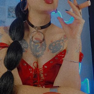 Miss Venus findom Model - Miss Venus findom