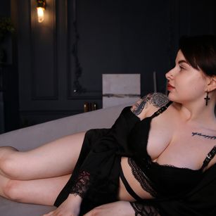 Gwen bigass Model - Gwen bigass
