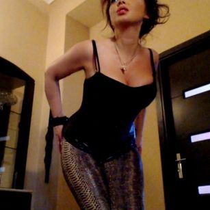 LadyVanitys Footjob Model - LadyVanitys Footjob