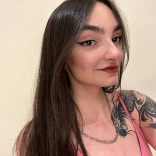 Morena Dolce petite Model - Morena Dolce petite