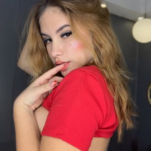 Model - Milu Rosse joi