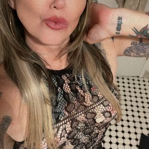 Assleigh Abbott tattoos Model - Assleigh Abbott tattoos
