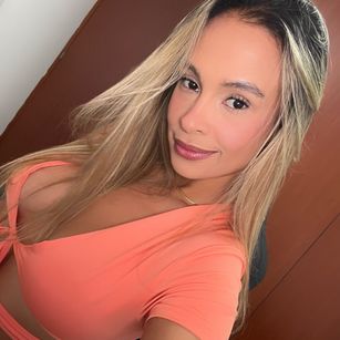 Zoey petite Model - Zoey petite