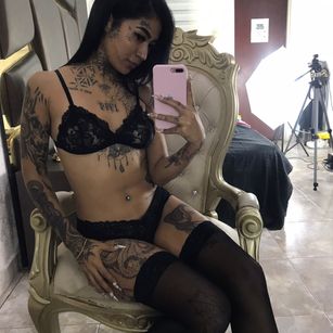 EmilieLake BDSM Model - EmilieLake BDSM