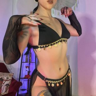 Cleo denil joi Model - Cleo denil joi
