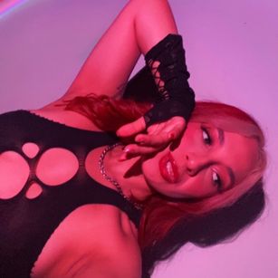 Elektra Rous FINDOM Model - Elektra Rous FINDOM