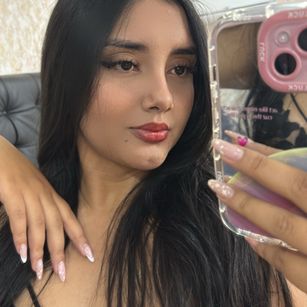 AmaliaDalton shaved Model - AmaliaDalton shaved