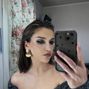 Giulia petite Model - Giulia petite