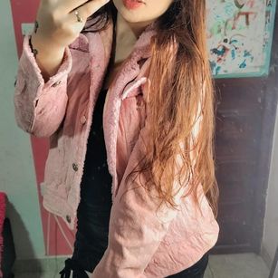 Model - Afrodita ass