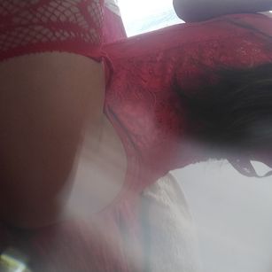 Sarah_hard tits Model - Sarah_hard tits