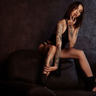 Model - Sophia young