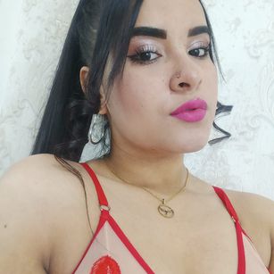 Model - Zoe Roux  young