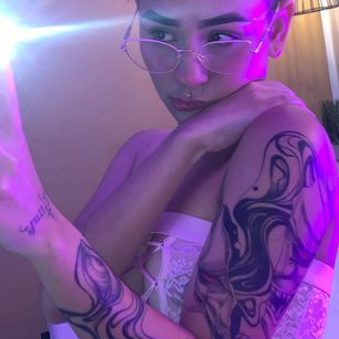 Violet Blaze pussy Model - Violet Blaze pussy