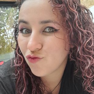 Model - Isabela Park bigboobs