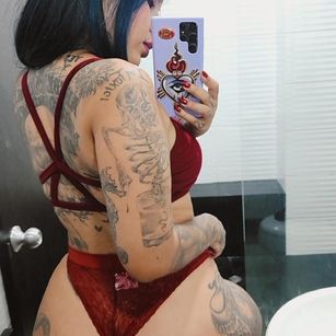 Model - Katt Rose JOI