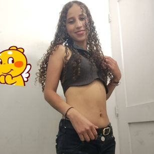 Model - Eimy Sanchez squirting