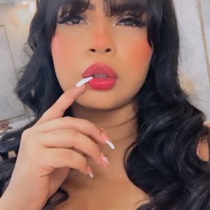 Gigi Duran shaved Model - Gigi Duran shaved