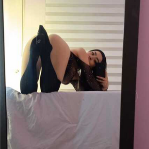 Bruna Santos petite Model - Bruna Santos petite