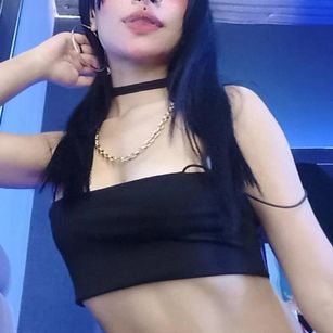 Bruna Santos latina Model - Bruna Santos latina