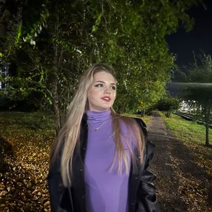 Model - LinaRose longhair