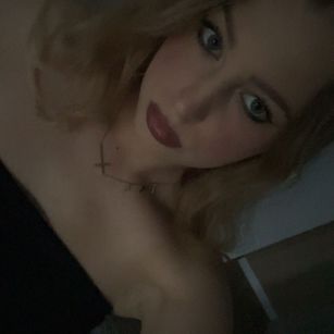 Noah lingerie Model - Noah lingerie