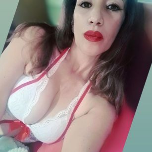 Cata Lina coquette Model - Cata Lina coquette