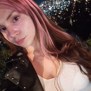 WiseLuz ass Model - WiseLuz ass