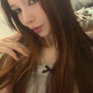 EasterPink joi Model - EasterPink joi