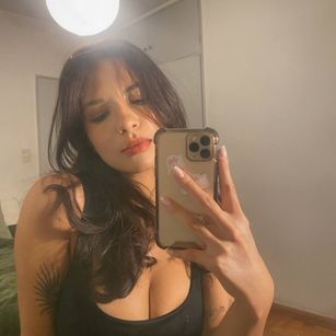 Selena bigass Model - Selena bigass